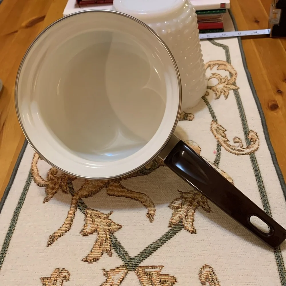 Vintage Sanko small pot EUC